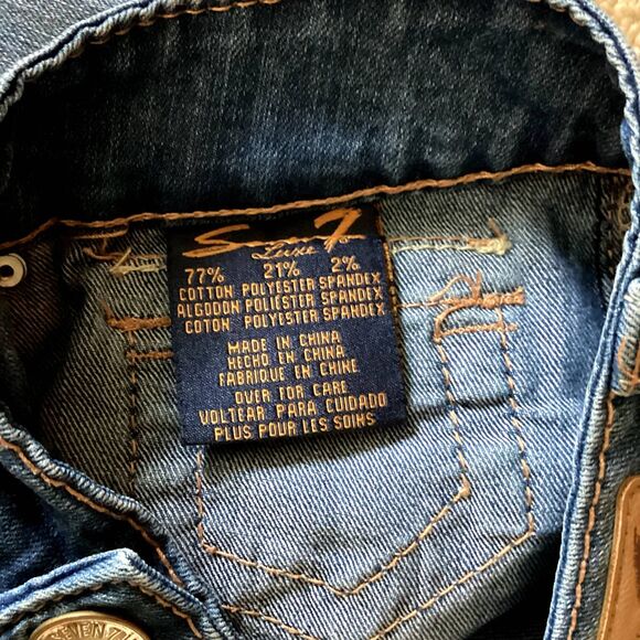 Seven 7 Luxe Denim Capri's Women's Size 14 - Picture 8 of 15